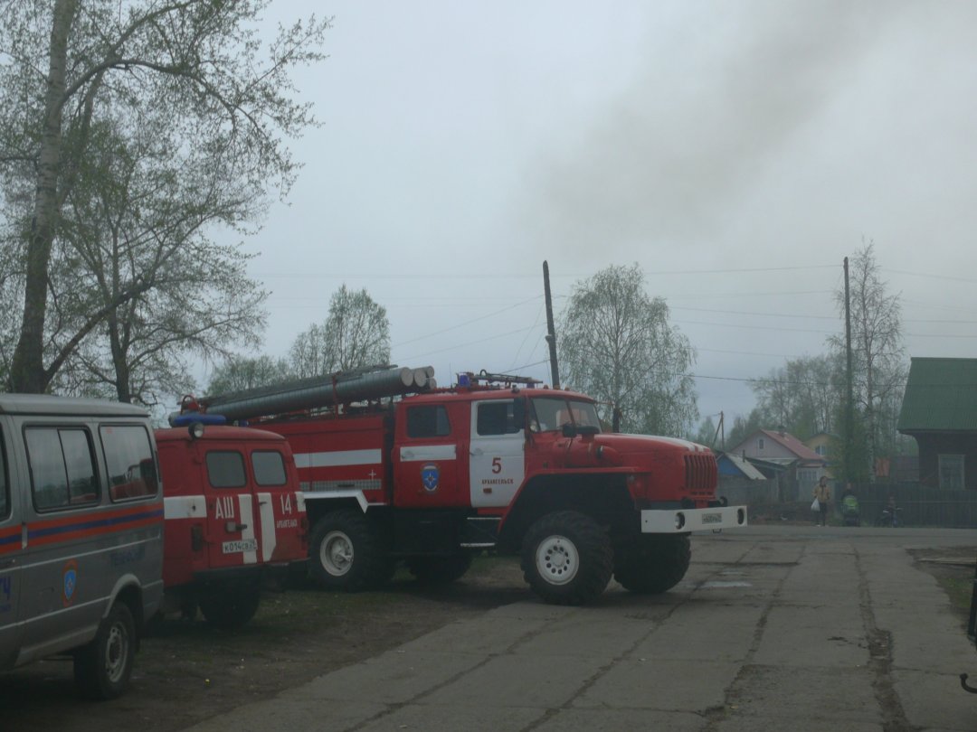 Пожарно-спасательные подразделения выезжали на пожар в Красноборском МО  Архангельской области.